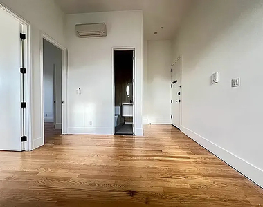 1520 St Johns Place - Photo Thumbnail 2