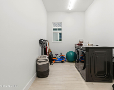 3256 Kamin Drive - Photo Thumbnail 25