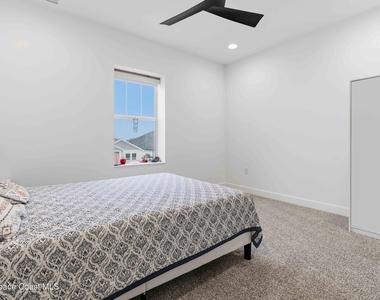 3256 Kamin Drive - Photo Thumbnail 22