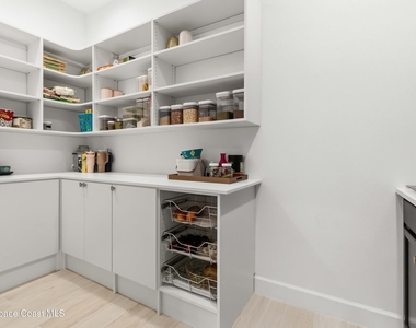 3256 Kamin Drive - Photo Thumbnail 24