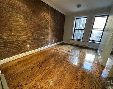 East 13th Street - Photo Thumbnail 2