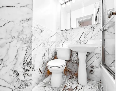 326 East 58th Street - Photo Thumbnail 4