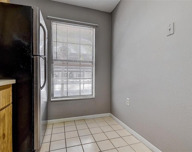 4752 Sunny Loop - Photo Thumbnail 4