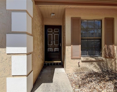 4752 Sunny Loop - Photo Thumbnail 1