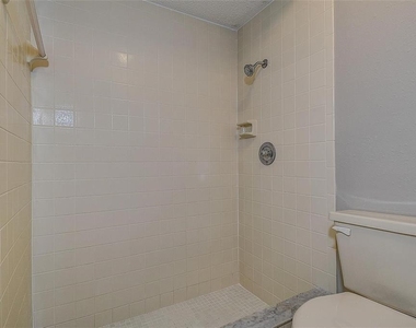 4752 Sunny Loop - Photo Thumbnail 20