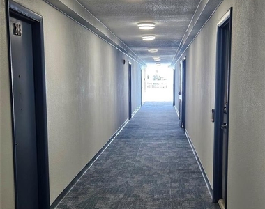 450 Treasure Island Causeway - Photo Thumbnail 5