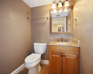 450 Treasure Island Causeway - Photo Thumbnail 37
