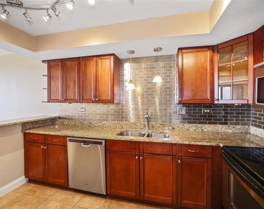 450 Treasure Island Causeway - Photo Thumbnail 10