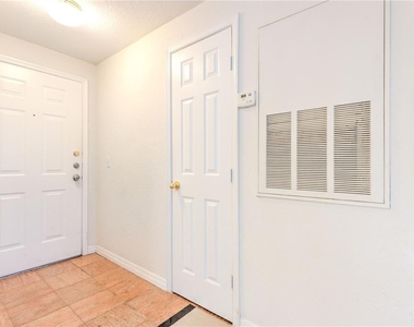 13304 Sanctuary Cove Drive - Photo Thumbnail 18