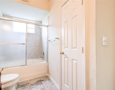 13304 Sanctuary Cove Drive - Photo Thumbnail 23