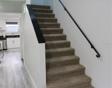 5401 Sweetwater Terrace Circle - Photo Thumbnail 14