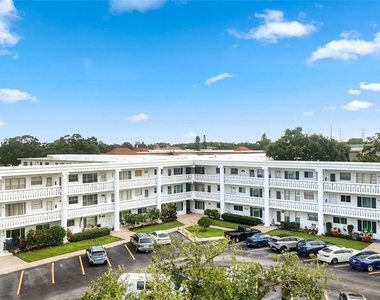 2454 Australia Way E - Photo Thumbnail 77