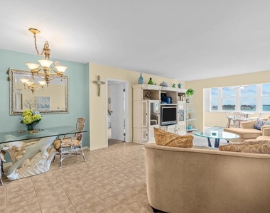 5108 Brittany Drive S - Photo Thumbnail 11