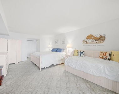 5108 Brittany Drive S - Photo Thumbnail 20