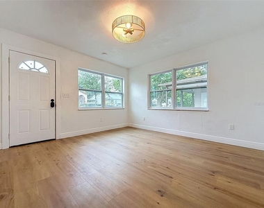 3316 W Nassau Street - Photo Thumbnail 7