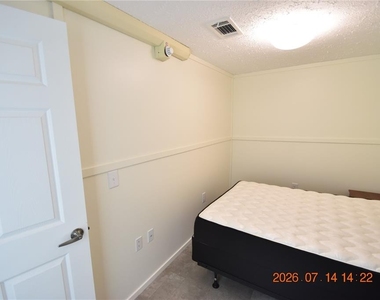 6560 W Avocado Street - Photo Thumbnail 23