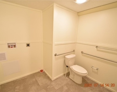 6560 W Avocado Street - Photo Thumbnail 14
