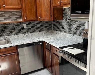 53 21st Terrace Se - Photo Thumbnail 4