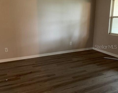 1940 64th Avenue N - Photo Thumbnail 5