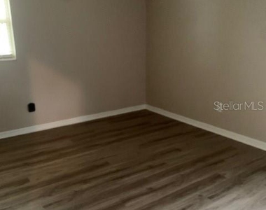 1940 64th Avenue N - Photo Thumbnail 4