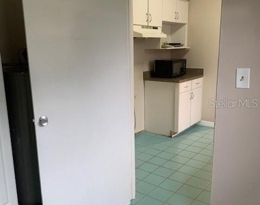 1940 64th Avenue N - Photo Thumbnail 14