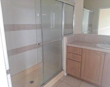4853 Anchorage Cove - Photo Thumbnail 7