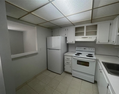 1802 Bedford Terrace - Photo Thumbnail 6