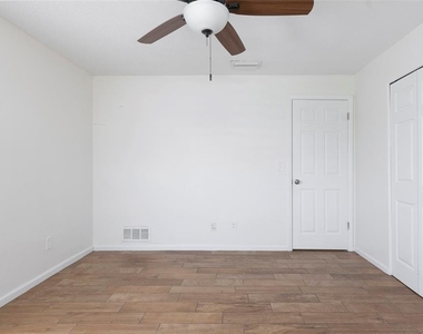 6575 Green Valley Drive - Photo Thumbnail 18