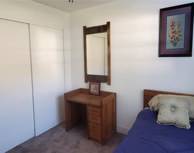 5925 Terrace Park Drive N - Photo Thumbnail 22