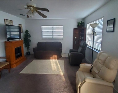 5925 Terrace Park Drive N - Photo Thumbnail 7