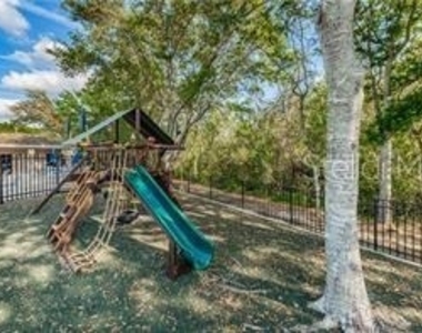 10103 Belleville Place - Photo Thumbnail 13