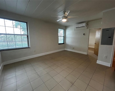 844 5th Avenue S - Photo Thumbnail 12