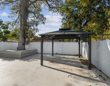 12252 Eldon Drive - Photo Thumbnail 72