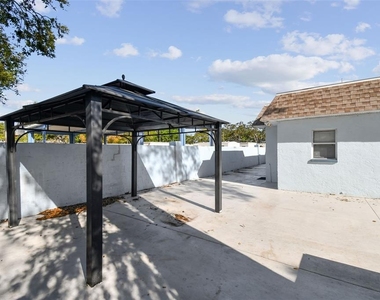 12252 Eldon Drive - Photo Thumbnail 6