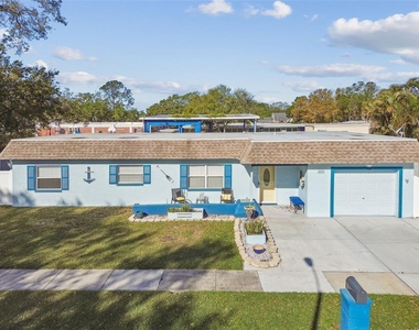 12252 Eldon Drive - Photo Thumbnail 8