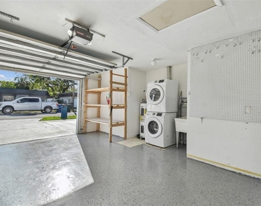 12252 Eldon Drive - Photo Thumbnail 61
