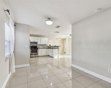 12252 Eldon Drive - Photo Thumbnail 34