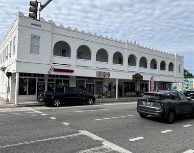 2702 N Florida Avenue - Photo Thumbnail 17