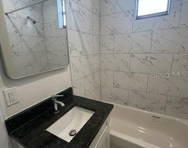2702 N Florida Avenue - Photo Thumbnail 14