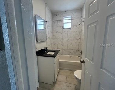 2702 N Florida Avenue - Photo Thumbnail 13