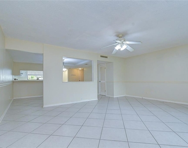 230 Cypress Place - Photo Thumbnail 15