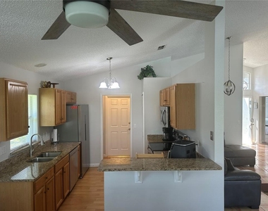 2004 Hemingway Avenue - Photo Thumbnail 13