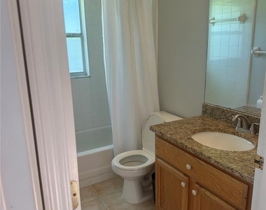 2004 Hemingway Avenue - Photo Thumbnail 22
