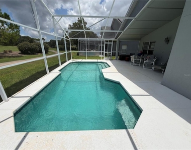 2004 Hemingway Avenue - Photo Thumbnail 25