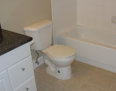2075 Heritage Key Boulevard - Photo Thumbnail 4