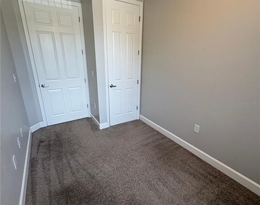 2017 Grand Oak Drive - Photo Thumbnail 19