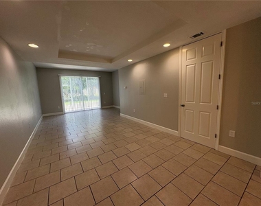 2017 Grand Oak Drive - Photo Thumbnail 4