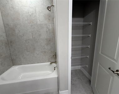 1100 Homer St Nw - Photo Thumbnail 31