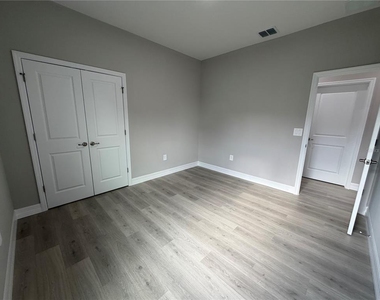 1100 Homer St Nw - Photo Thumbnail 15