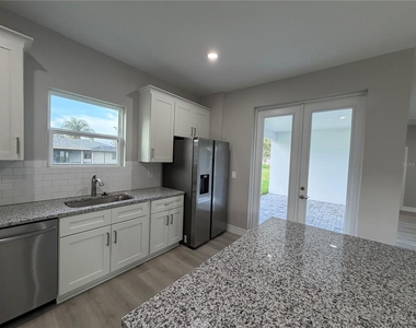 1100 Homer St Nw - Photo Thumbnail 11